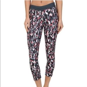 Nike Dri Fit Relay Crop Leggings Size Medium